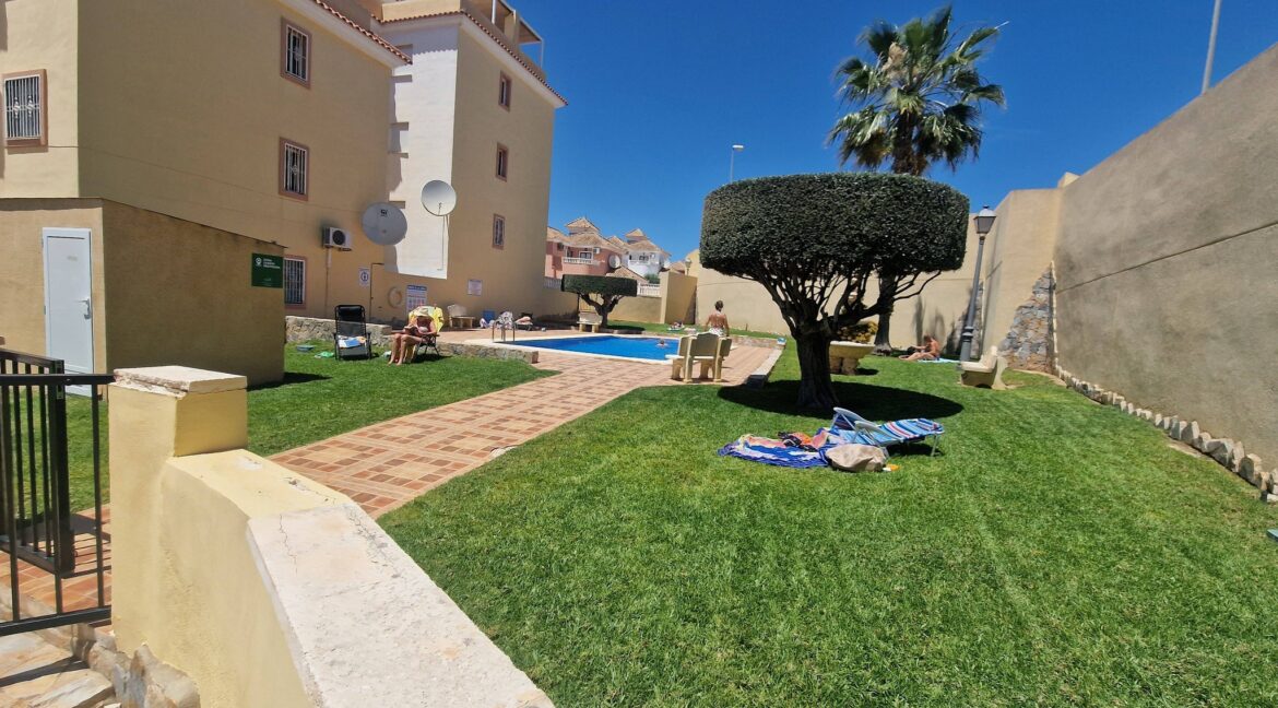 Villamartin Appartement (Orihuela Costa ) — 3