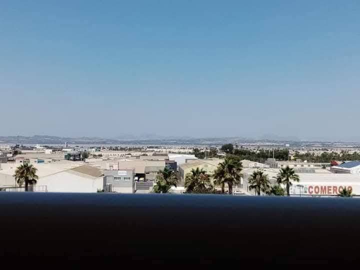Torrevieja Apartment (Pink Lake) — 1