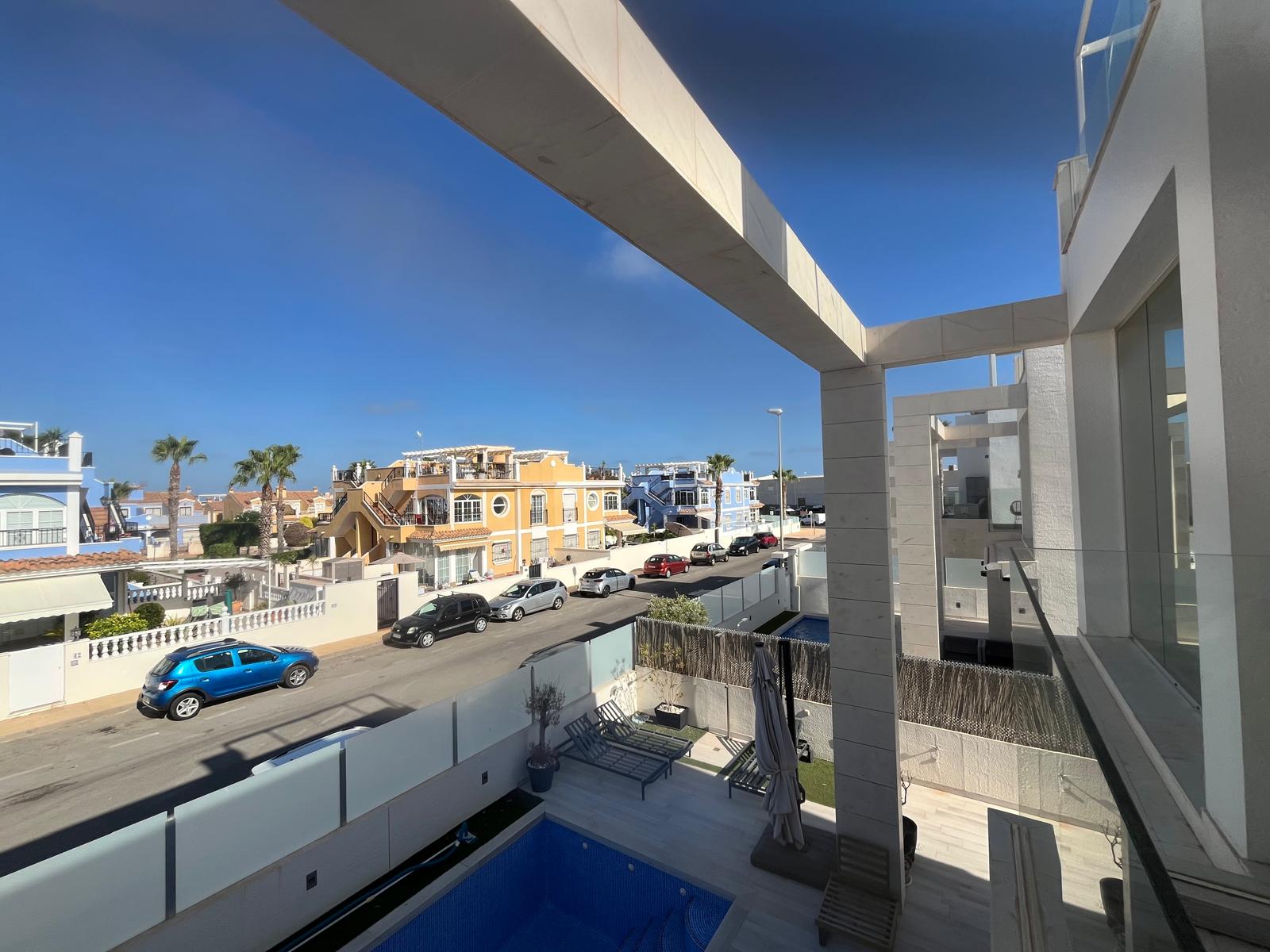 Villa construction récentes à Lomas de Cabo Roig — 12